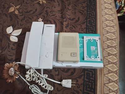 Comax brand Door lock phone urgent for sale