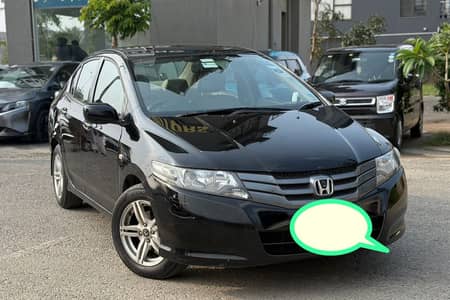 **Honda City 1.3 i-VTEC 2014**