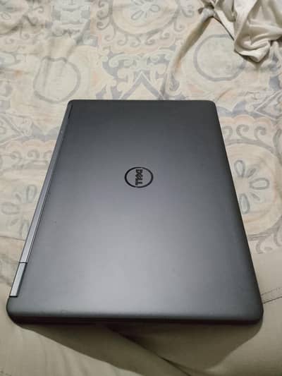 DELL LATITUDE