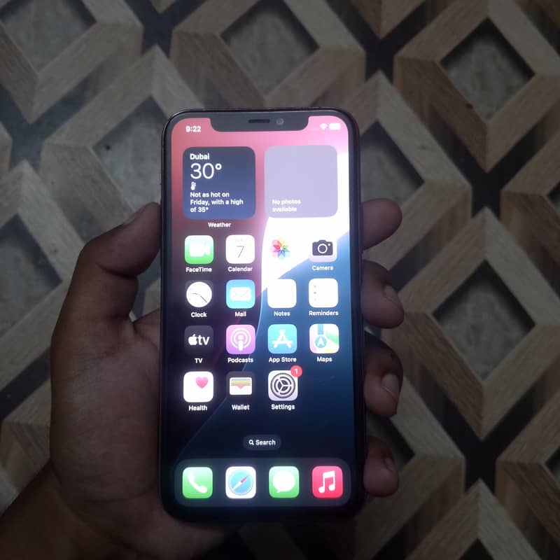 Iphone 11 pro 1