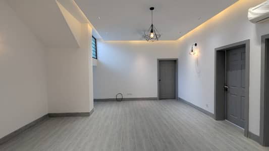 FOR RENT 800 SQ. YARD Designer Double Storey Structure House E_7