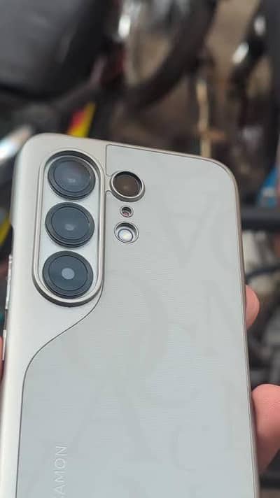 Techno camon 50 pro