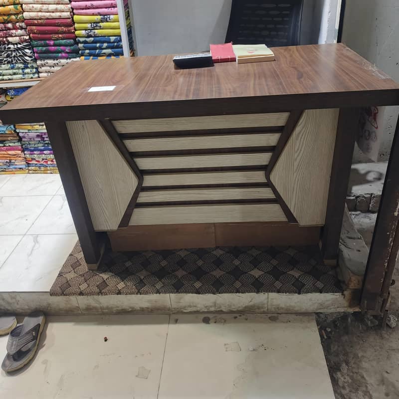 office table 0