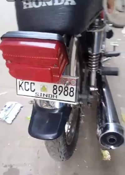Honda 125 CG 1997 model Karachi number 03,27,81,31,071