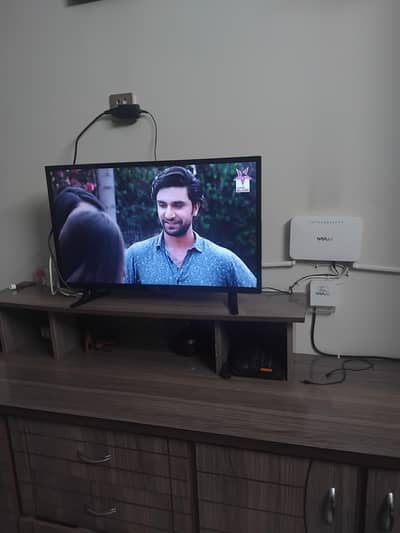 Orient 32  inch simple led for sale