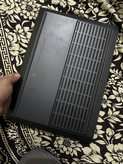 HP victus 15