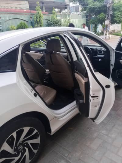 Honda civic UG