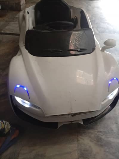 bchon k leye ride car