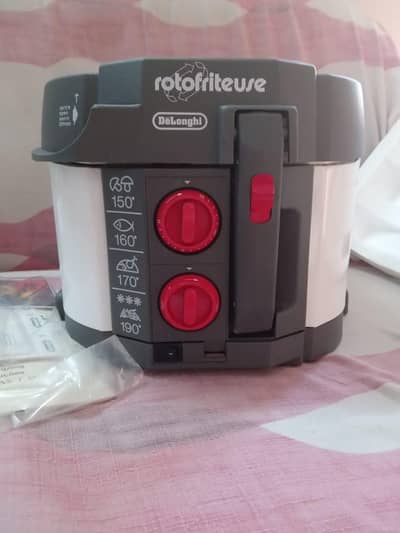 imported Delonghi air fryer 2.5 litre