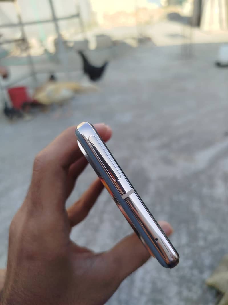 Google Pixel 7 Pro 6
