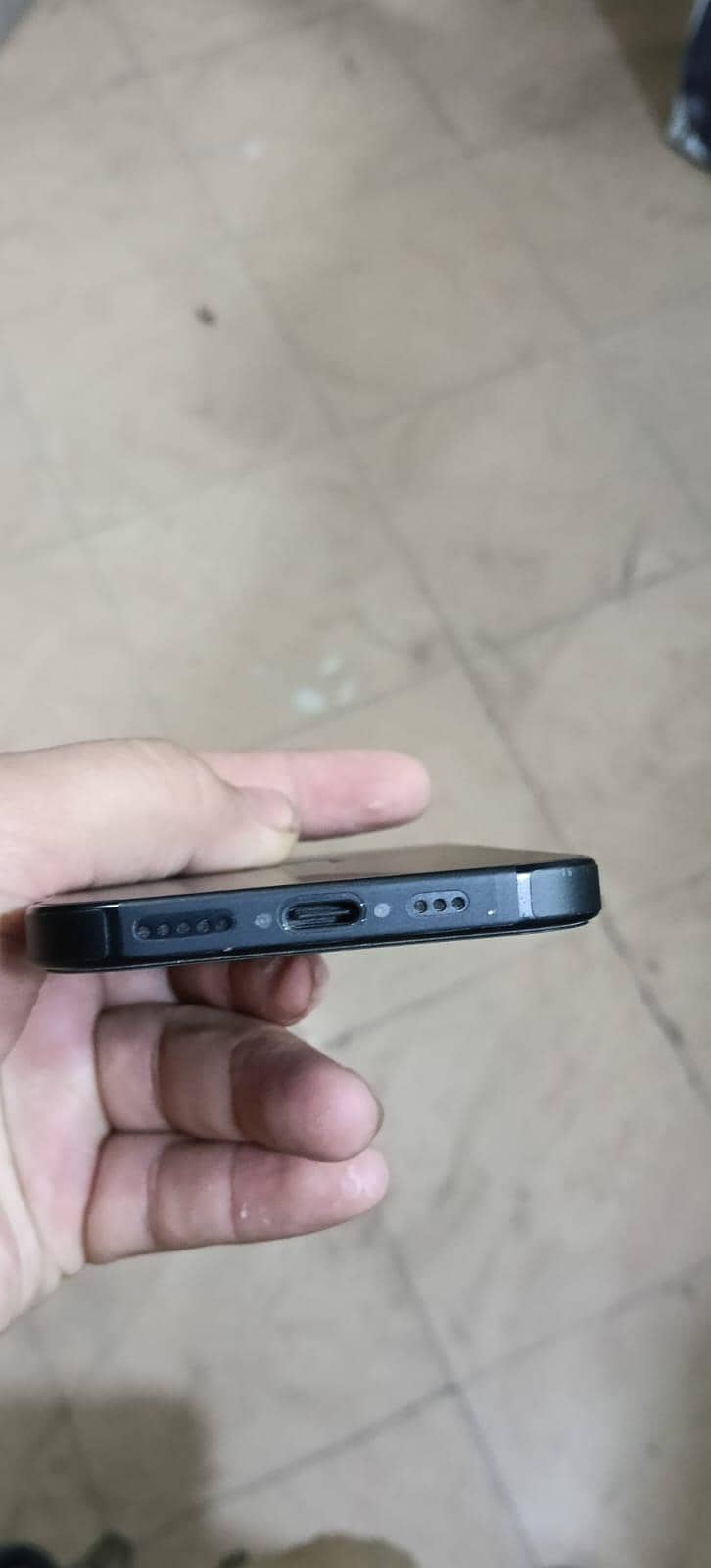 iphone 16 jv 4