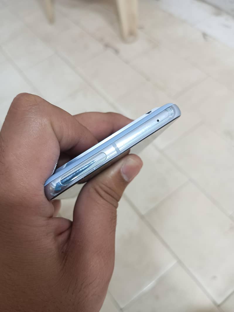 google pixel 8 pro approved 5