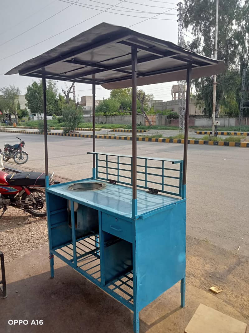 Chips/biryani counter 3