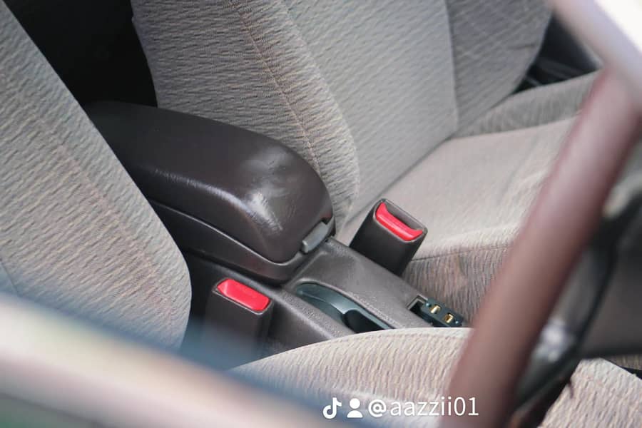 xe saloon 0