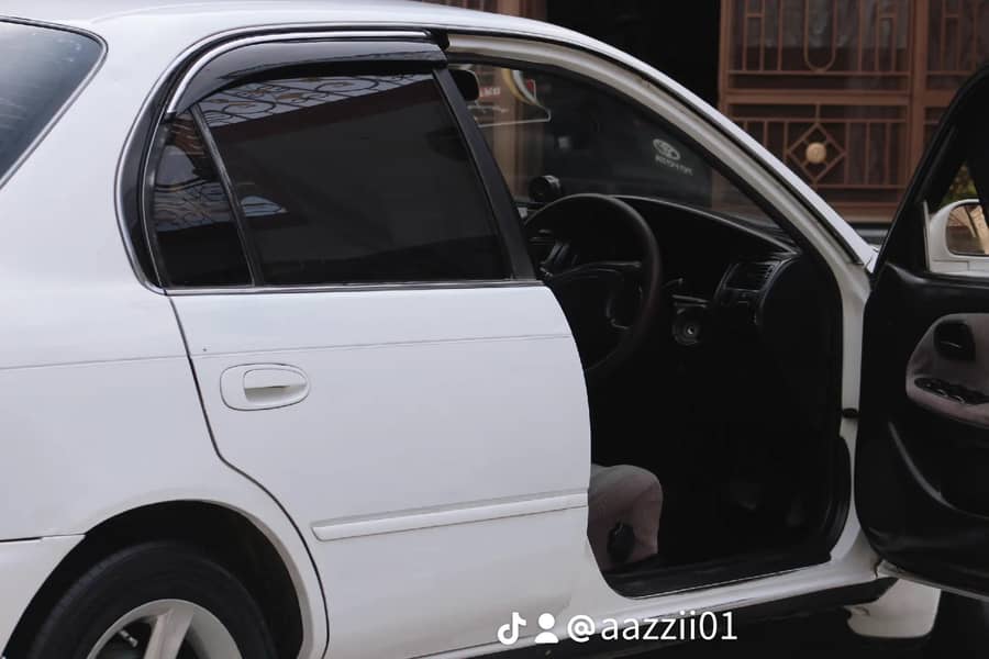 xe saloon 2