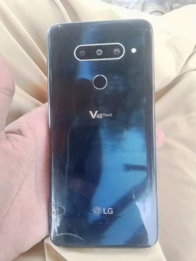 lg v40 thinQ 6GB 64GB for sale gaming phone