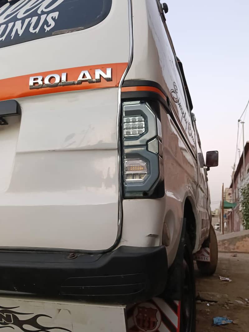 Suzuki bolan 8