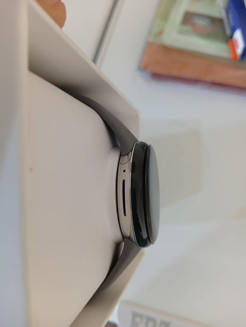 Google Pixel Watch LTE 1