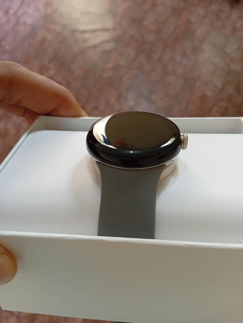 Google Pixel Watch LTE 2