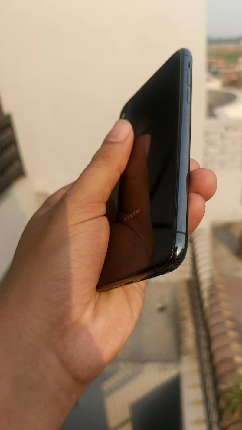 IPhone xs 3
