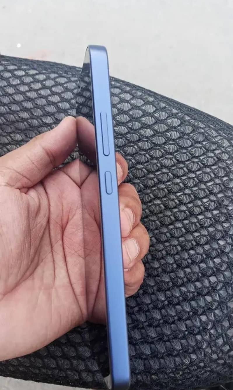 oppo a6s pro 3