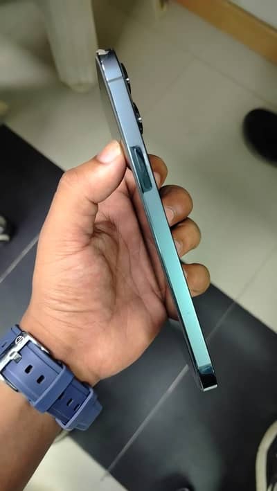 Iphone 12 pro max 128 gb (PTA Approved)