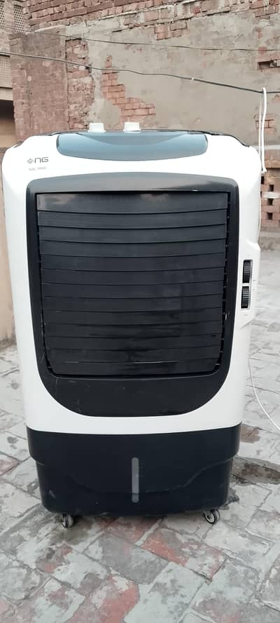 AIR COOLER IS AVAILABLE. .