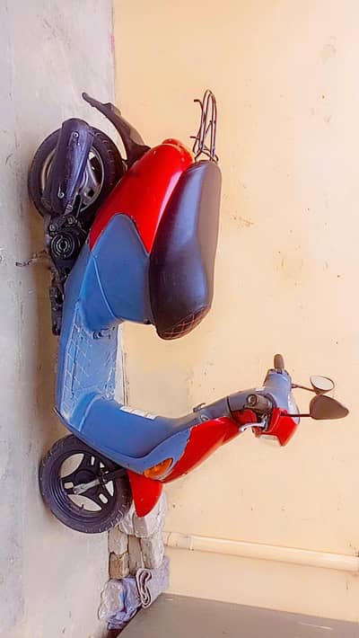 Suzuki Scooty - Excellent Condition - Urgent Sale in Rawalpindi.