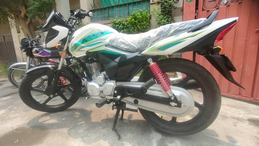 Honda CB125F 22/23  500 Kms Mileage