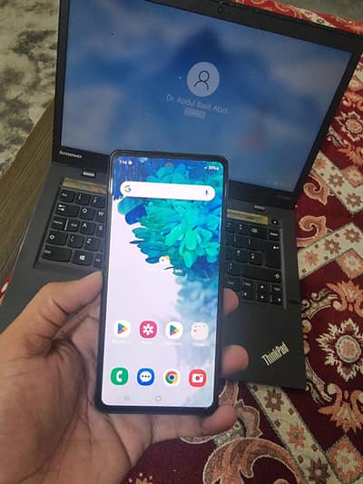 Samsung galaxy S20 fe, 5G, 8/128, PTA, 10/10 condition,water pack