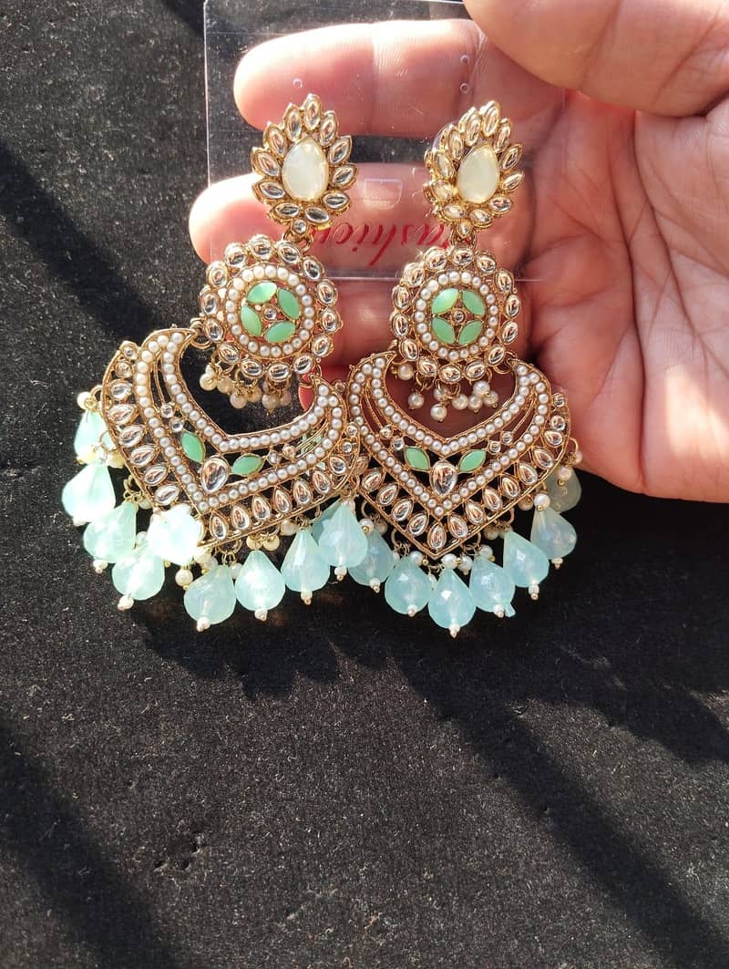 Earrings 12