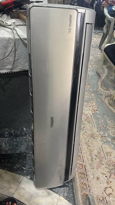 orient DC inverter 7 to 8 years used working perfectly