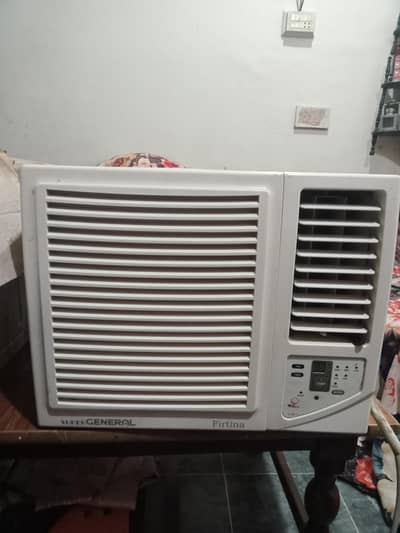 0.75 ton digital ac in very good condition koi fault ni