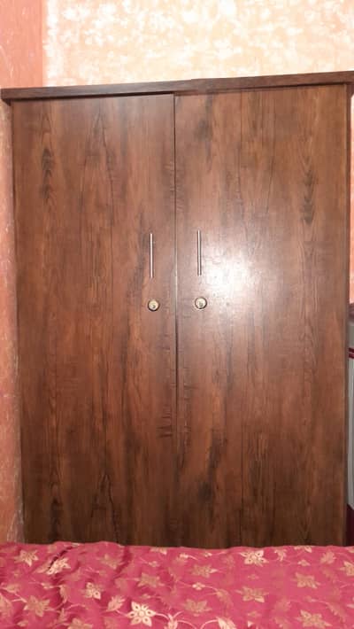 Clean And Strong Set of Furniture