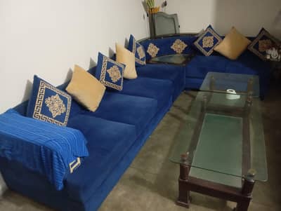 L Shape Sofa in good condition