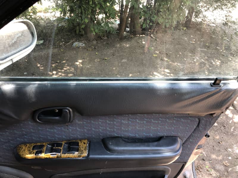 Corolla 12