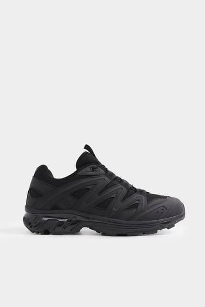 Multi piece men sneakers