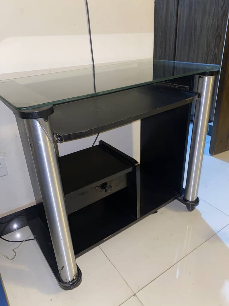 Computer table 2