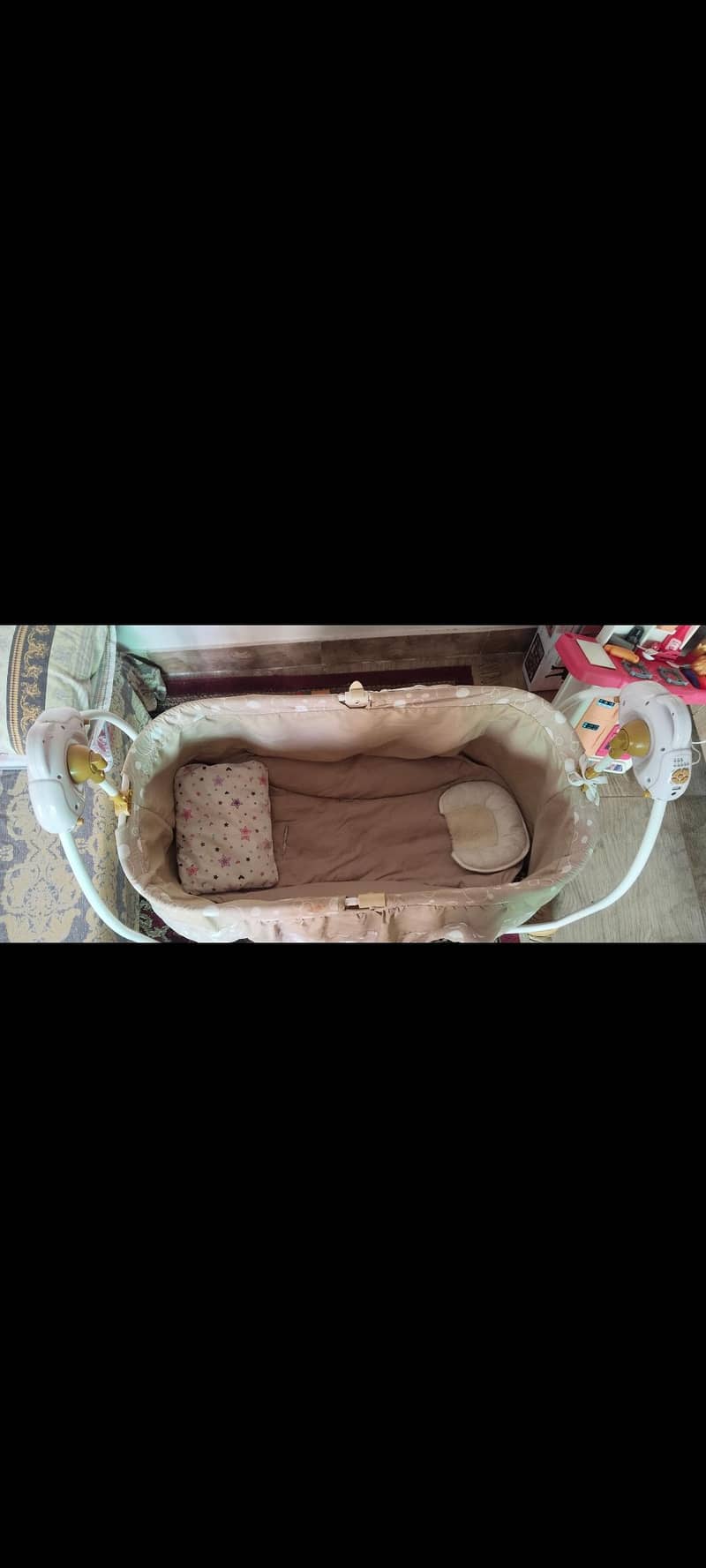baby cot 1