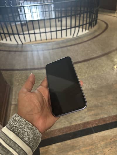 iPhone 11 jv