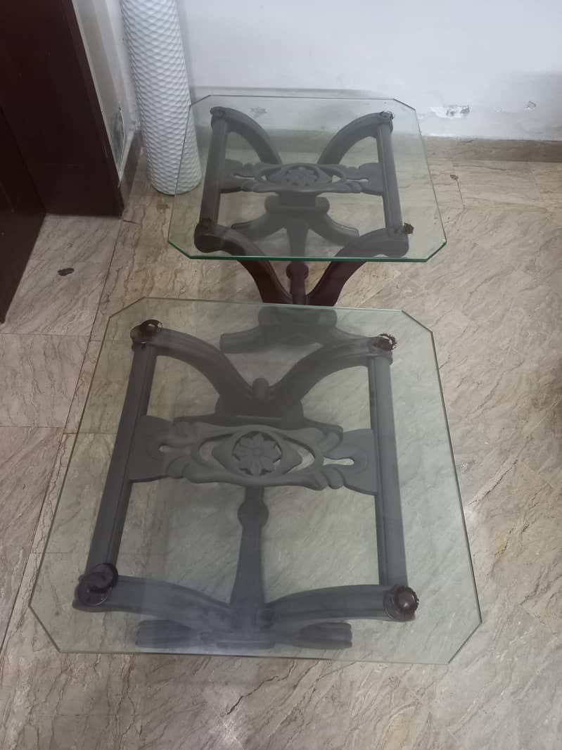 Central table set 2