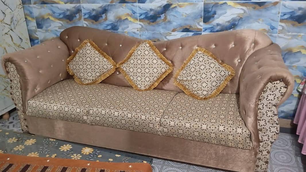 sofa set with table 1