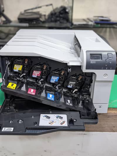 A3 size color laserjet CP 5525