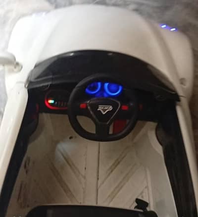 bchon k leye ride car