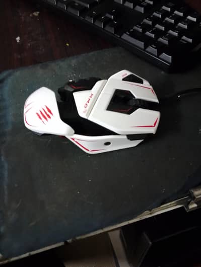 8200 DPI GAMING MOUSE (EXTENTABLE) Ergonomic Design