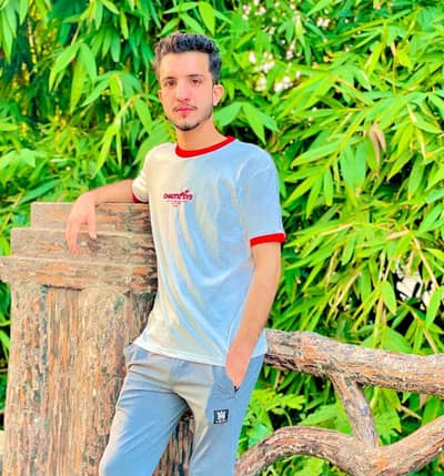 i need job in Karachi