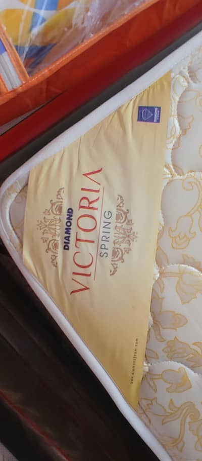 Daimond Spring Mattress Neat & Clean