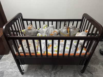 Wooden cot for sale