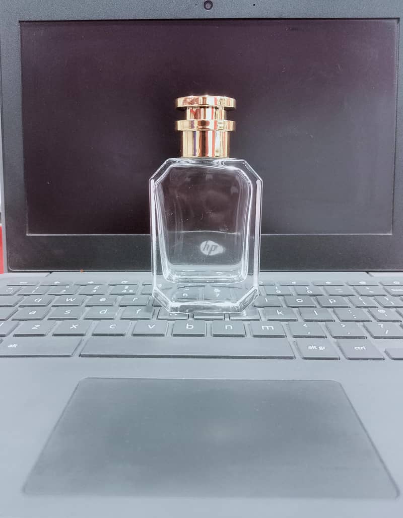 perfume bottle 0