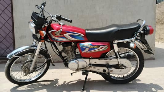 Honda CG 125 2022 | 100% Genuine | Engine Seal | Excellent Condition